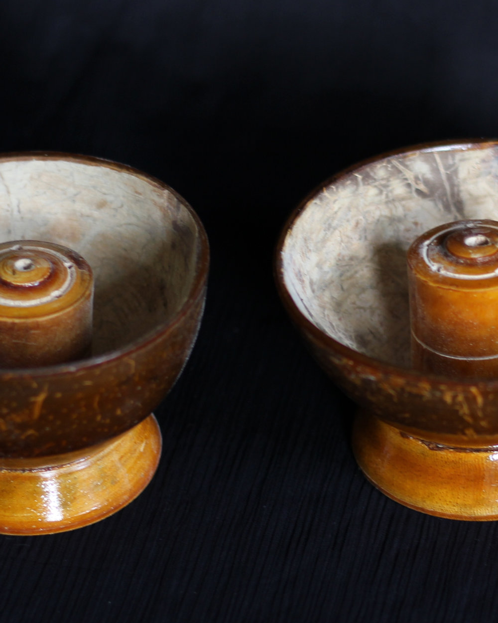 Coconut shell Agarbatti Stand