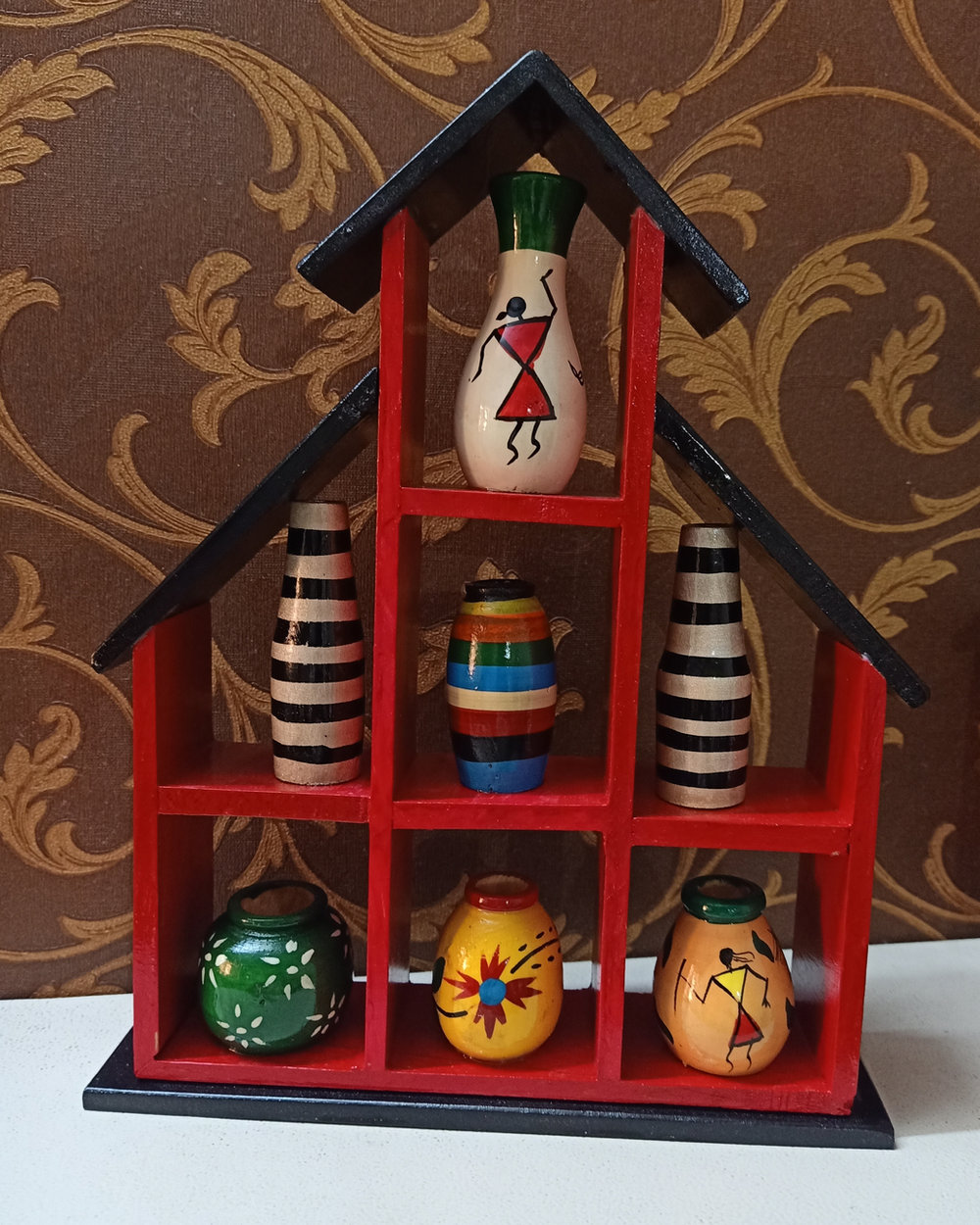 Art on Pots - House shape