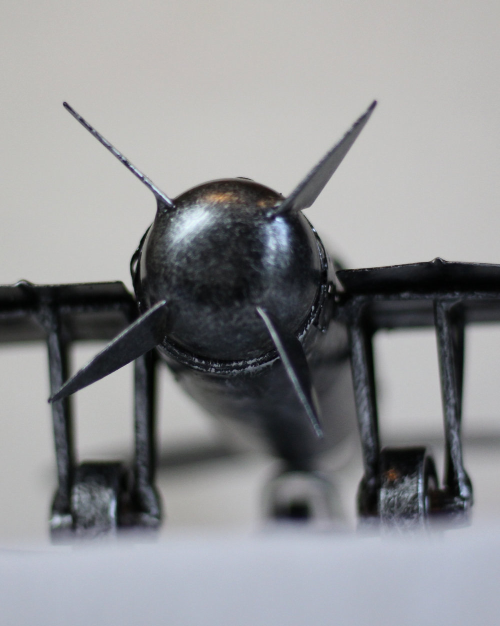 Bi-Plane Metal